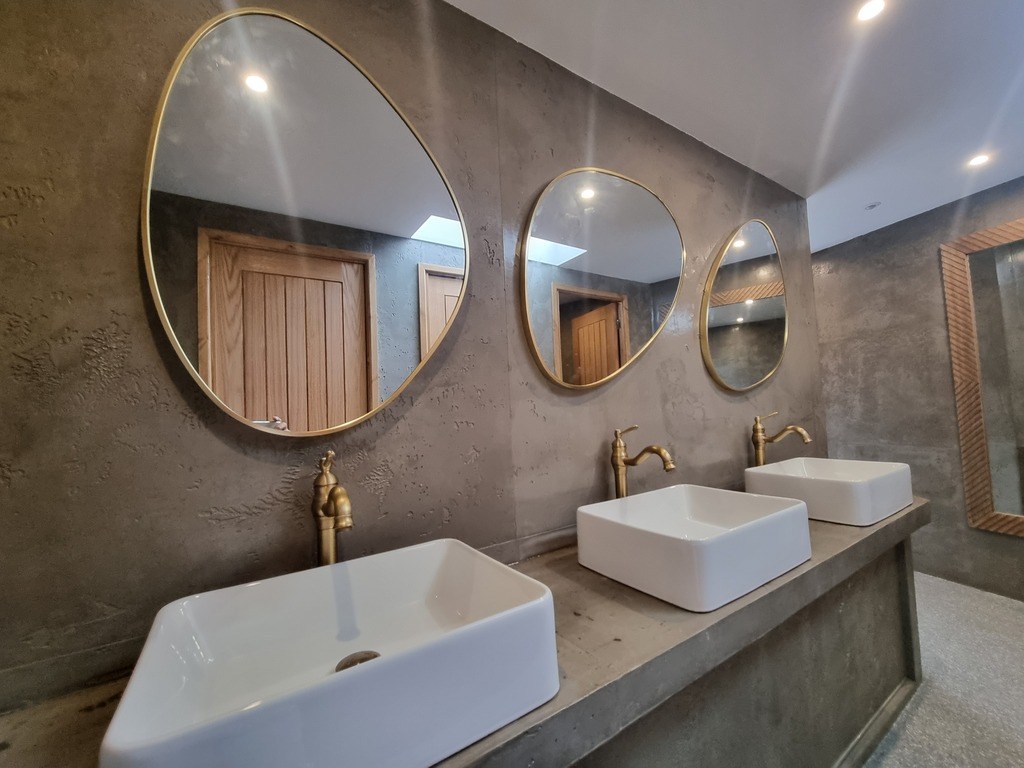 Marmorino Feature Wall
